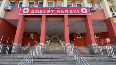 Kocaeli'nin Kartepe ilçesinde, 80 yaşındaki yaşlı adamın yeğeni tarafından darp
