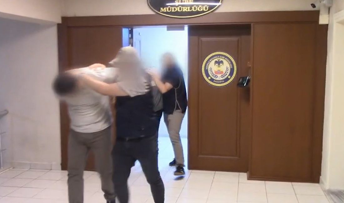 Sakarya'da terör örgütü DEAŞ'ın finans faaliyetlerine yönelik düzenlenen operasyonda gözaltına