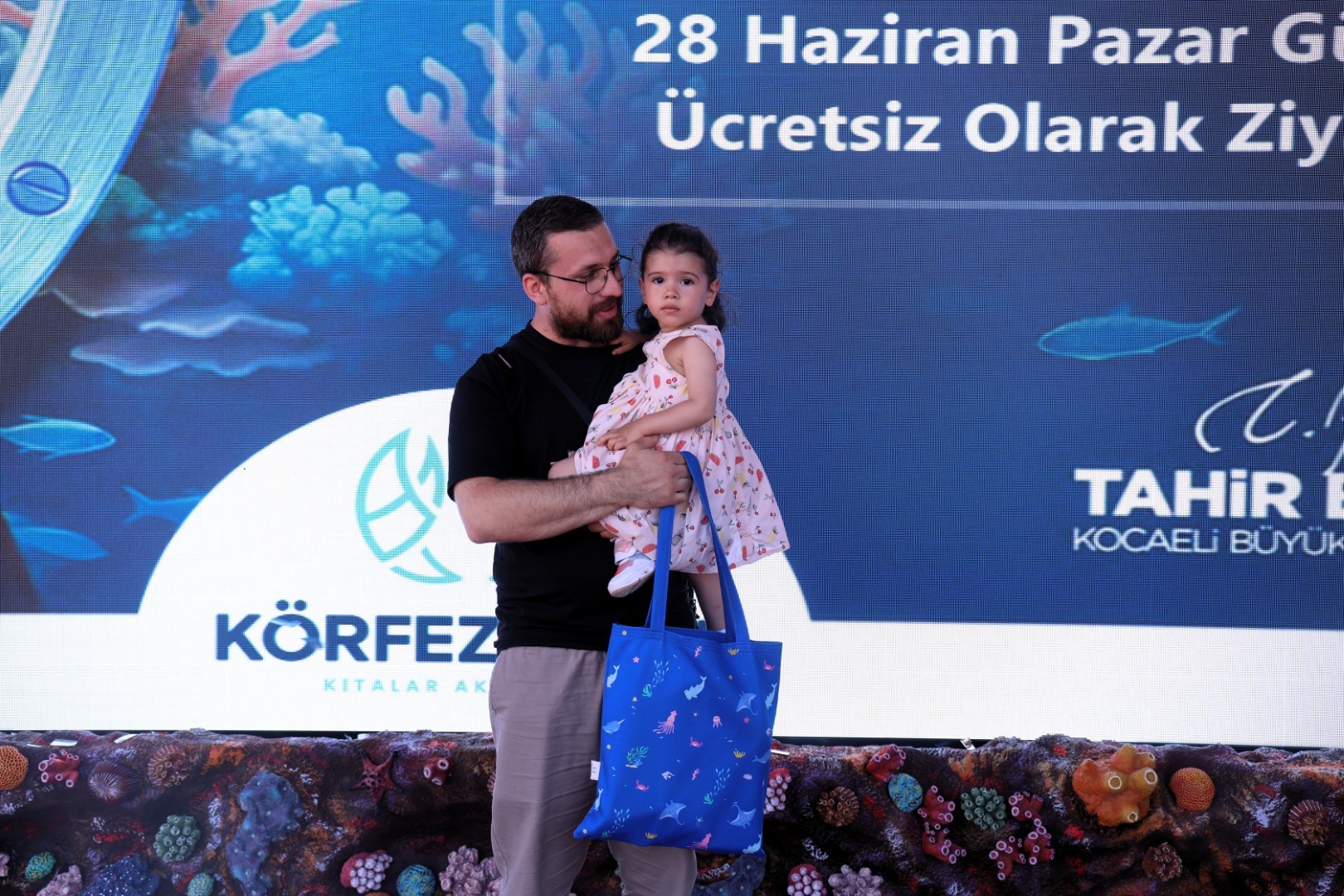Körfez Aqua Akvaryumu'nda izdiham: Kapıda karşılayıp sürpriz yaptılar!