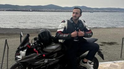 Kocaeli'nin Gölcük ilçesinde motosikletlinin hayatını kaybettiği kazanın, otomobil ile çarpışması
