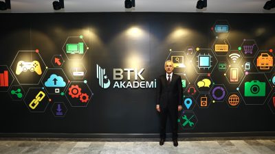 Ulaştırma ve Altyapı Bakanı Abdulkadir Uraloğlu, BTK Akademi Yaz Dönemi