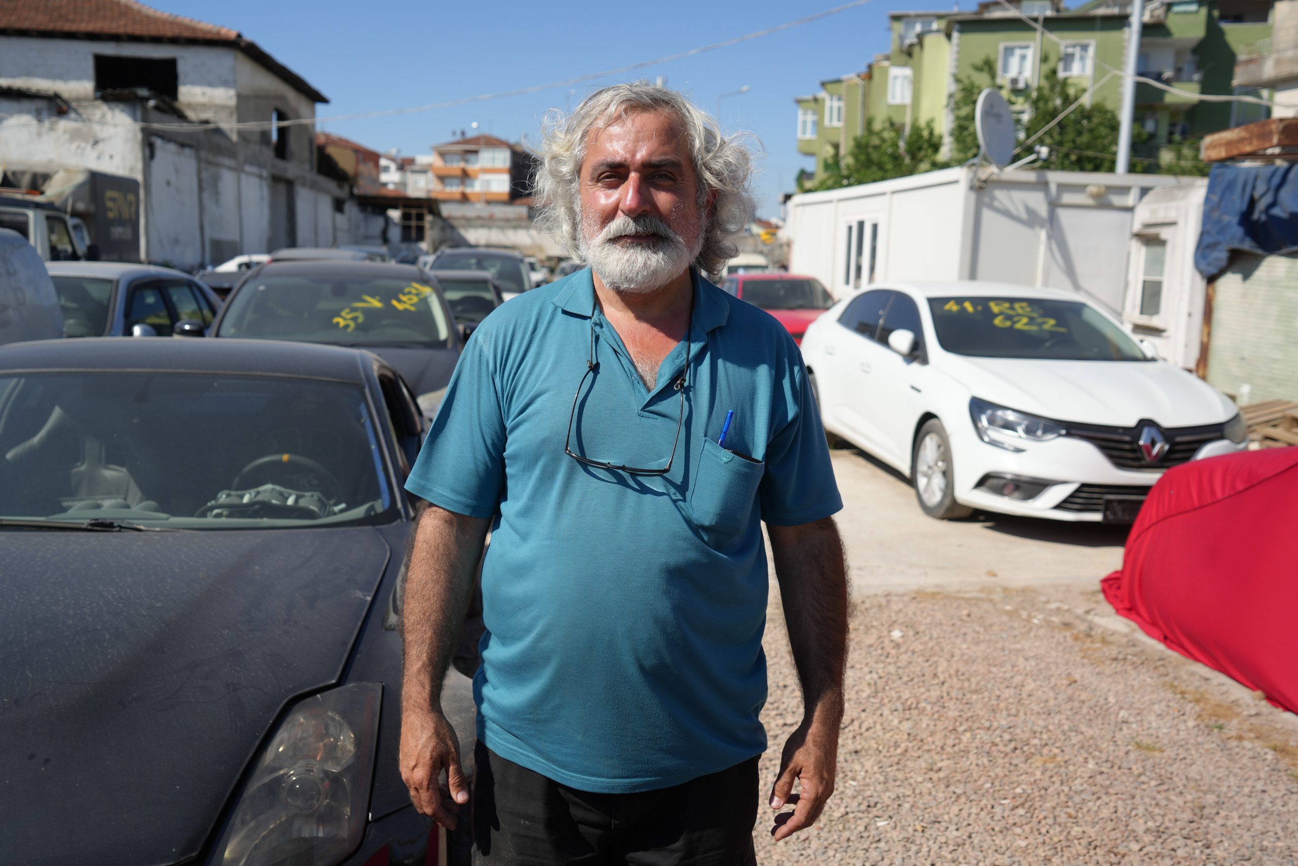 Yediemin otoparklarında araç çıkmazı: 25 yıldır bekleyen araçlar var