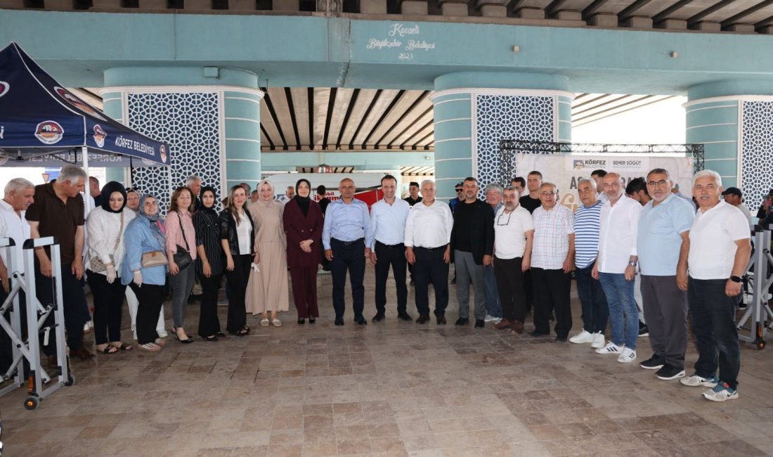 Körfez Belediyesi ekiplerince Muharrem ayı etkinlikleri kapsamında 4 bin vatandaşa