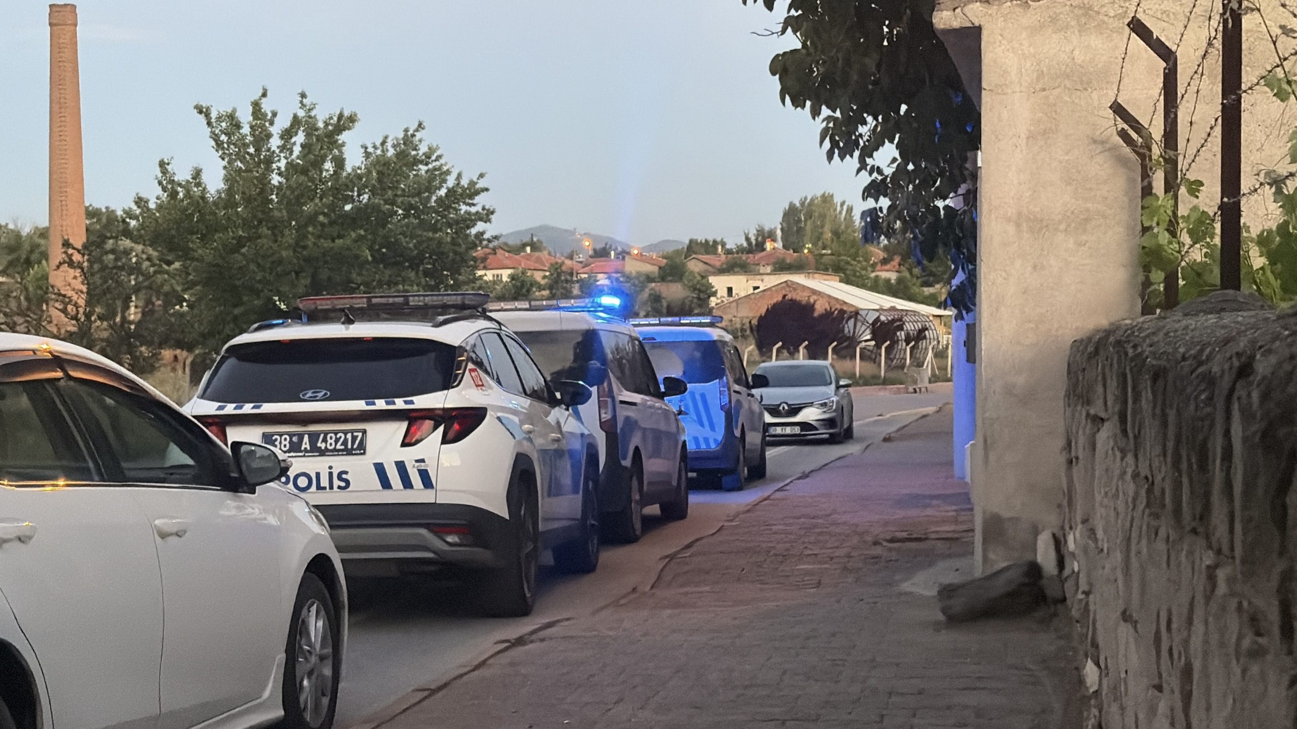 72 yaşındaki kadın intihar etti