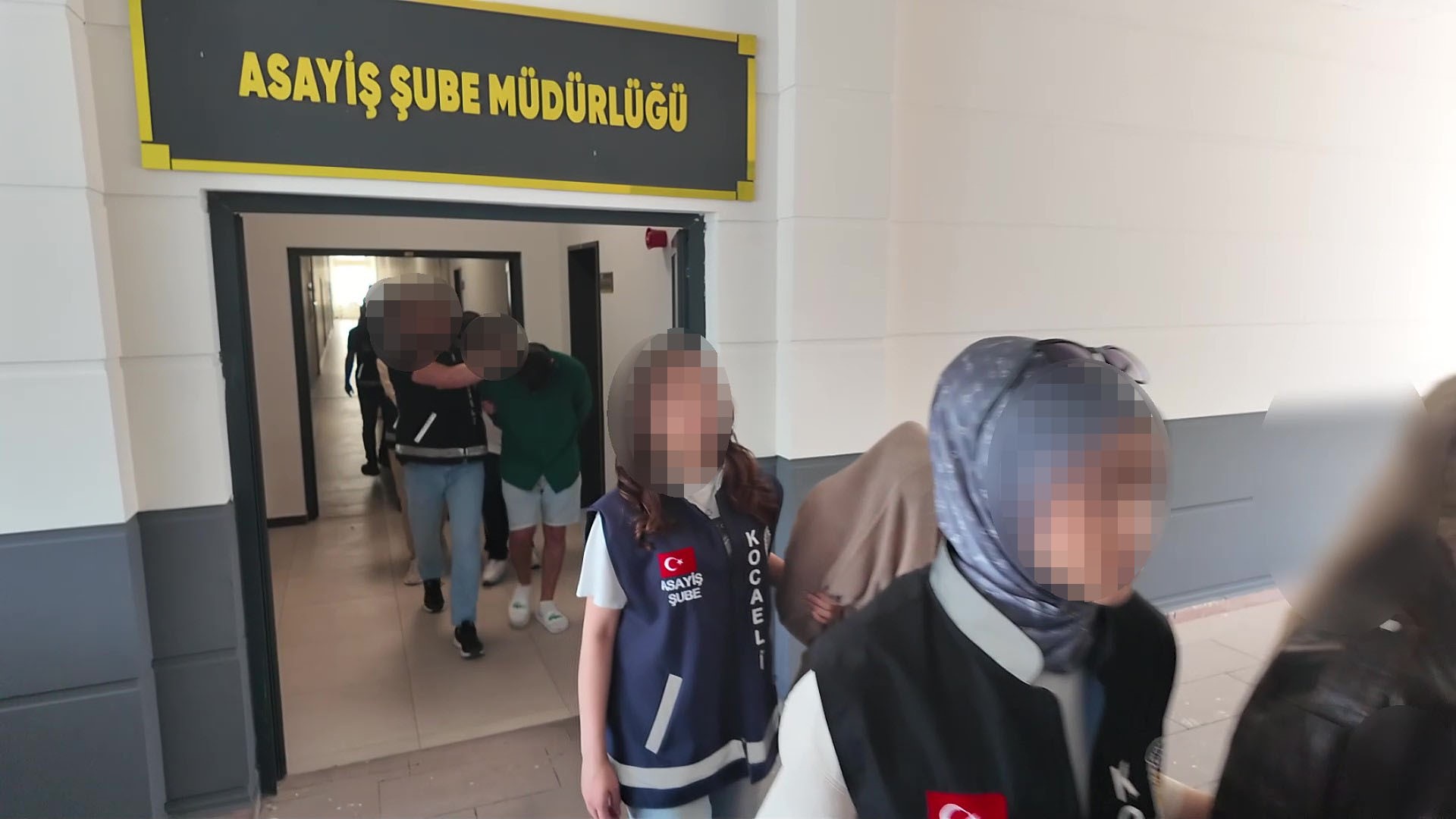 Kocaeli'de fuhuş operasyonu: 18 kadın kurtarıldı