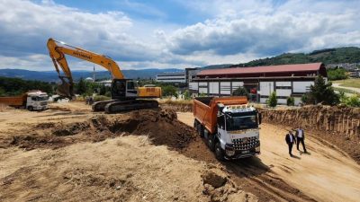 Gölcük Belediyesi'nin ilçeye kazandıracağı çok amaçlı kapalı spor kompleksi ve