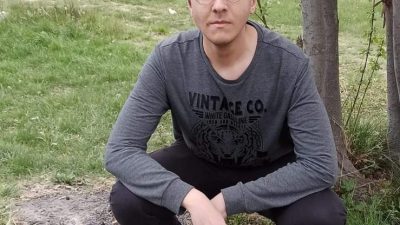 Eskişehir'de neo-nazi sembolünün bulunduğu ekipmanlar kuşanıp bir çay bahçesinde 5