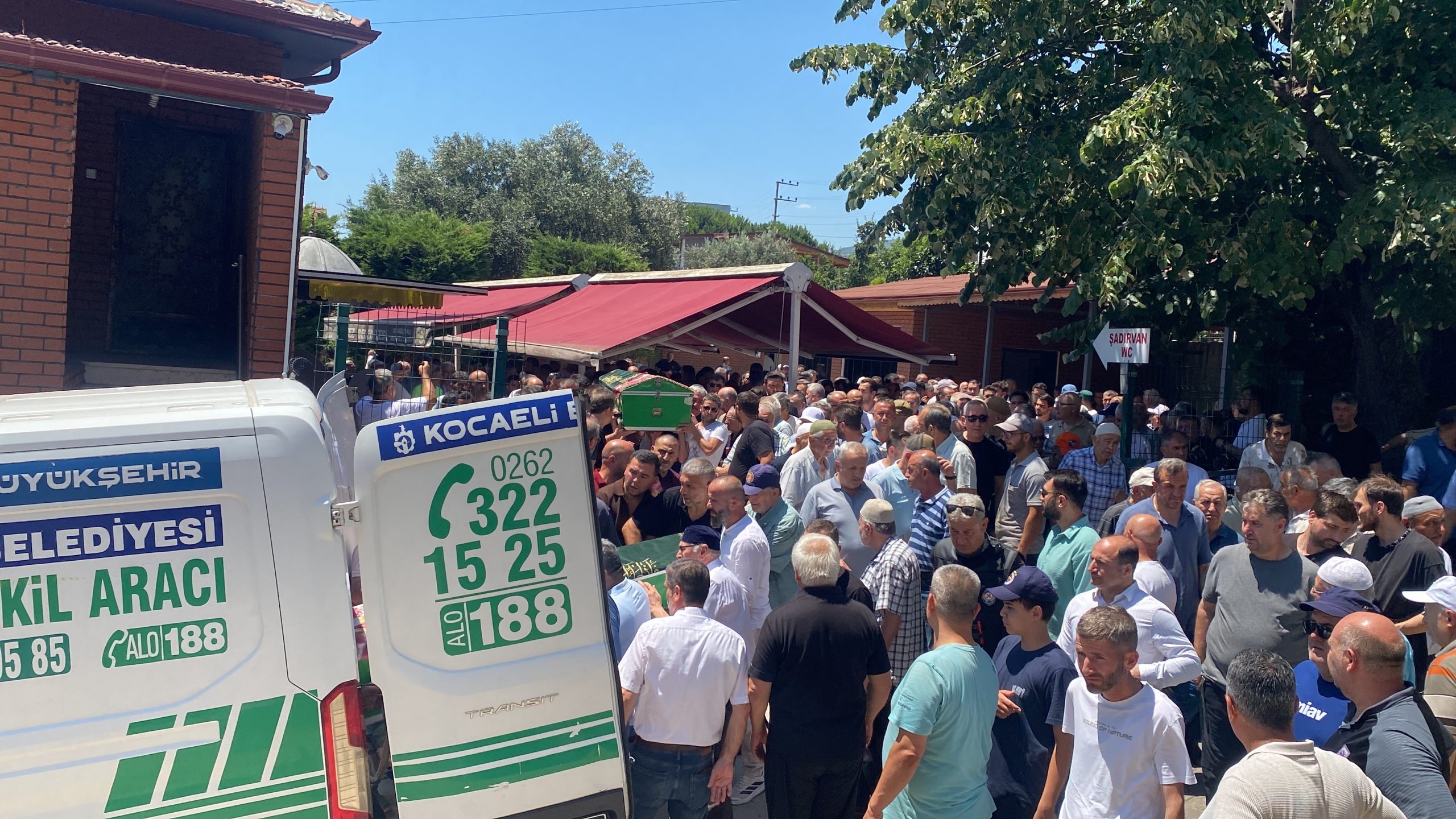 Kocaeli bu acıyla sarsıldı: Anne ve kızına acı veda