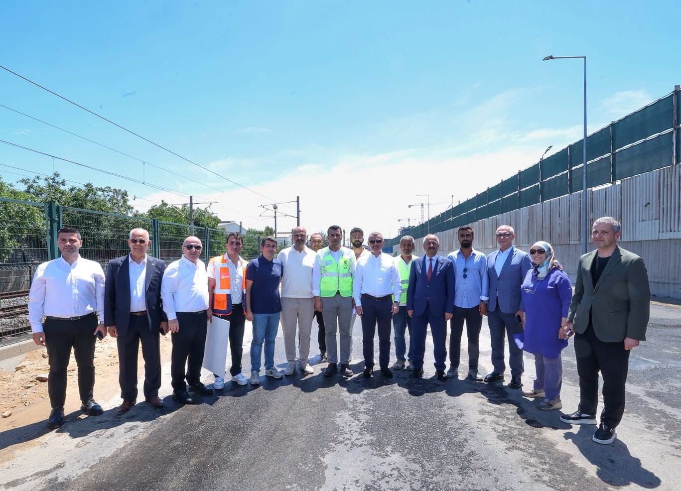 Başkan Büyükakın: "Kocaeli'nin her noktasında vatandaşlarımız için çalışıyoruz"