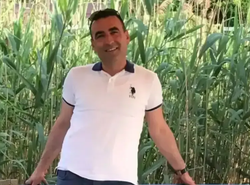 Kandıra, güne ilçeyi derinden sarsan acı bir vefat haberiyle uyandı.
