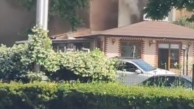 Kocaeli’nin Karamürsel ilçesinde çıkan yangın, mahalle sakinlerine korku dolu anlar