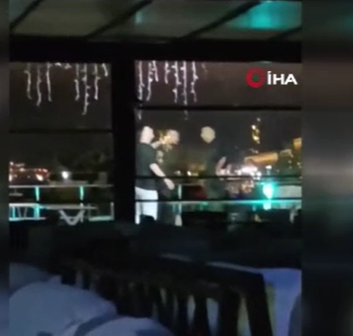 Kocaeli'nin İzmit ilçesi dün gece saatlerinde korku dolu anlara sahne