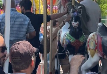İzmit Lunapark'ta eğlence kaosa dönüştü: Güvenlik güçleri vatandaşları zor ayırdı