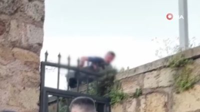 Bursa’da maddi sıkıntılar yaşadığını öne süren 18 yaşındaki genç, intihar
