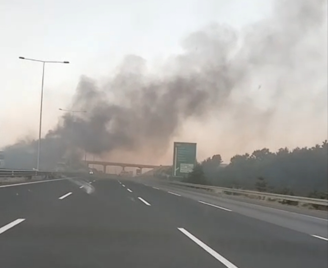 Son dakika... KMO'da korku dolu anlar: Tır alev aldı!