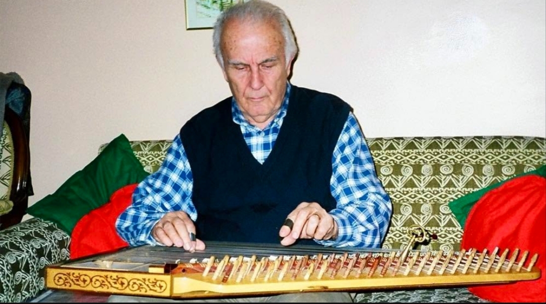 Kocaeli'de asırlık sanatçı Cengiz Karaöz hayatını kaybetti