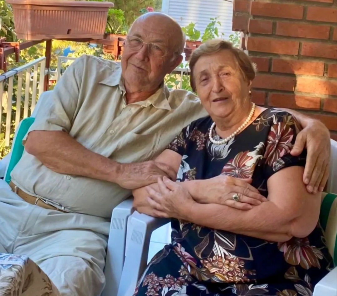 Kocaeli'de sevilen öğretmen Erol Genç yaşamını yitirdi
