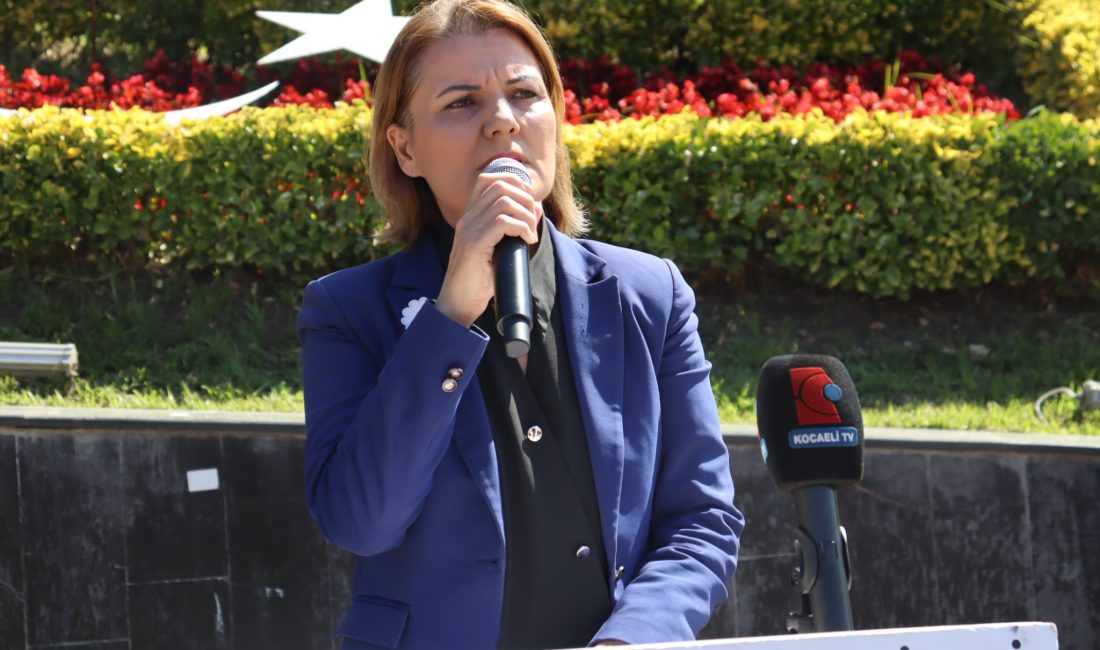 İzmit Belediye Başkanı Fatma Kaplan Hürriyet, İzmit’in düşman işgalinden kurtuluşunun