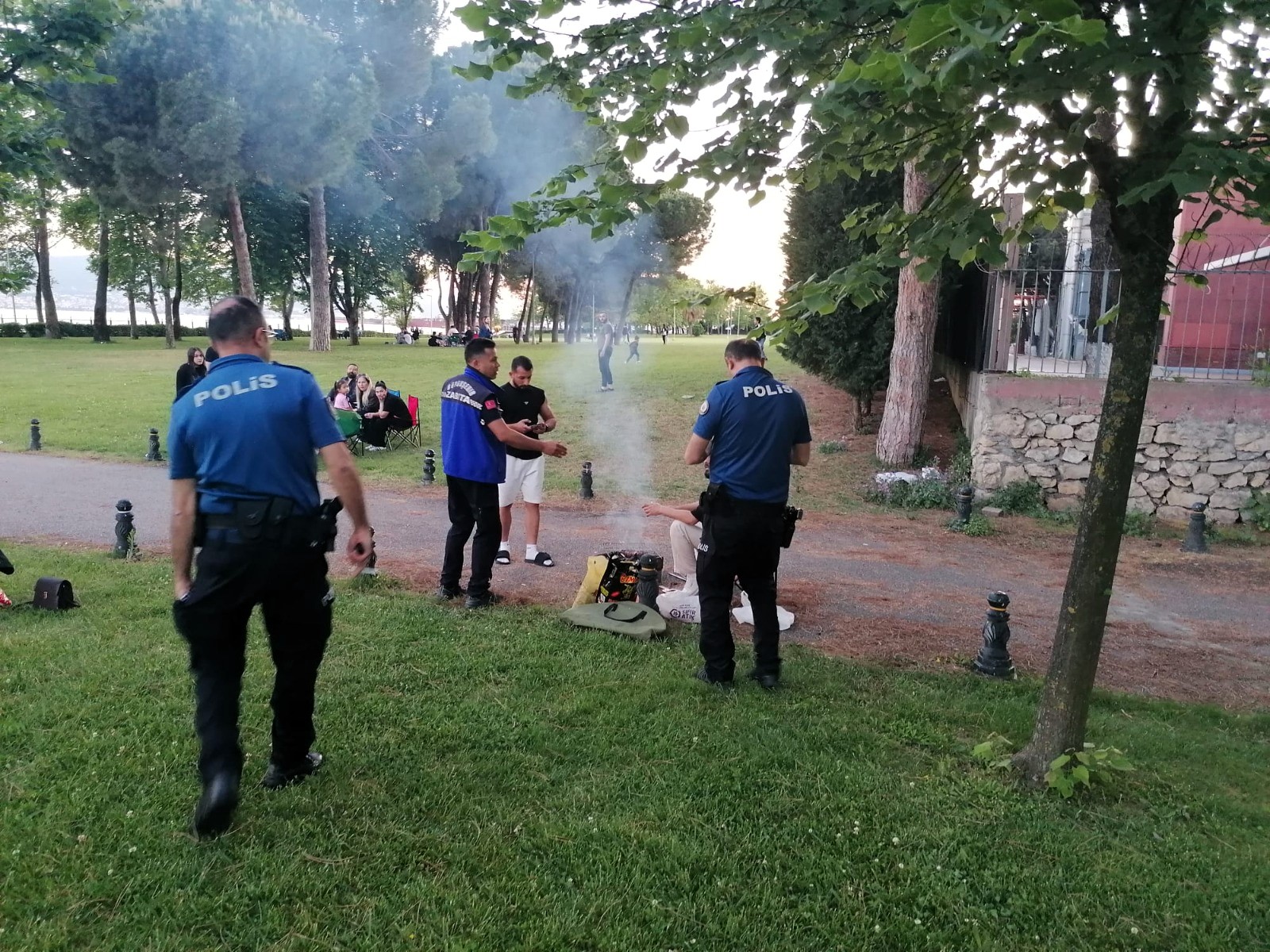 Kocaeli Büyükşehir Belediyesi Zabıta Dairesi Başkanlığı ekipleri, yaz aylarının gelmesiyle