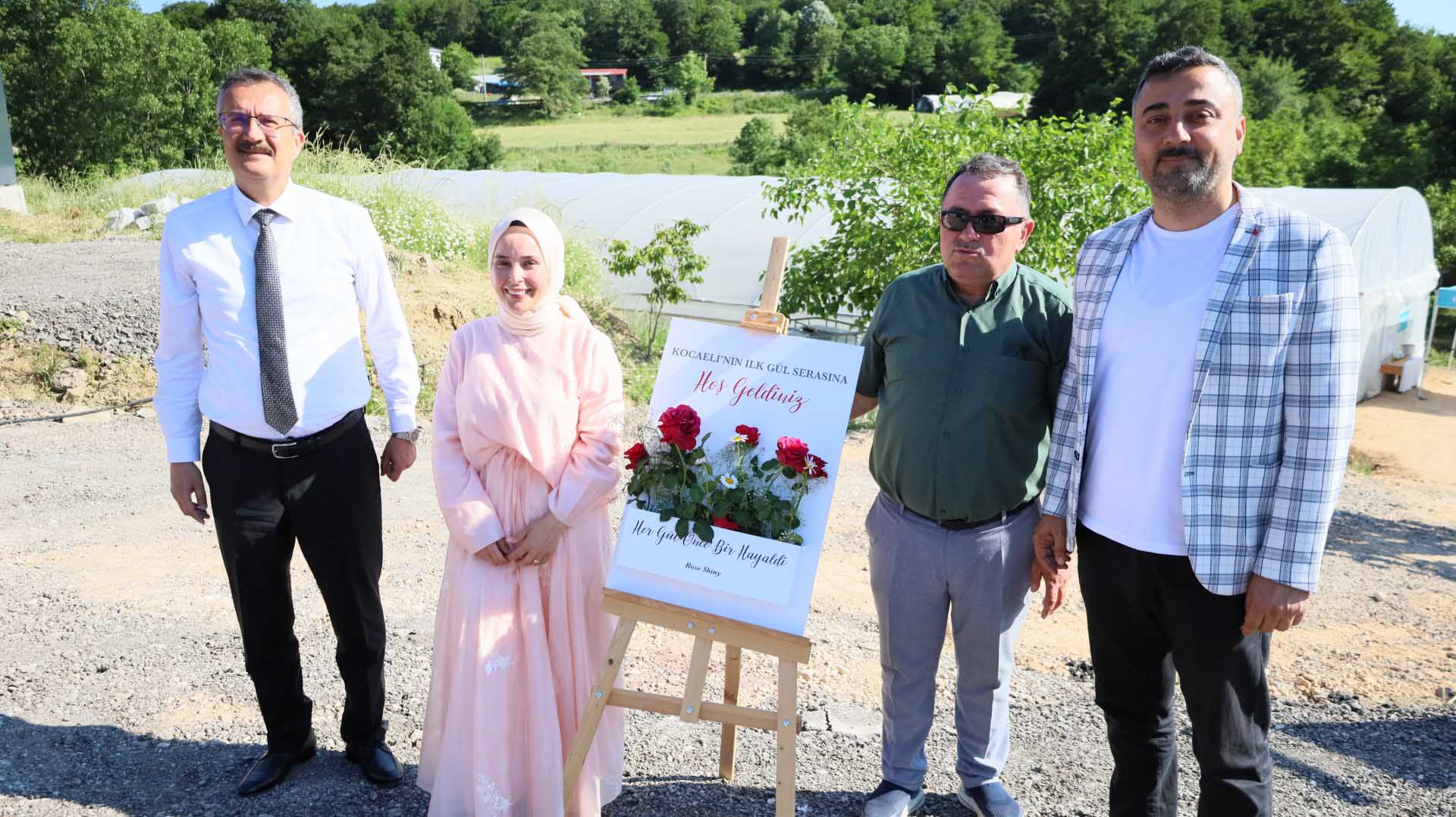 Kocaeli'nin ilk gül serası kadın elinden