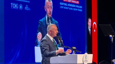 İzmit Cedit Konutları kura töreninde konuşan Kocaeli Büyükşehir Belediye Başkanı