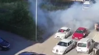 Kocaeli'nin Derince ilçesi Çınarlı Mahallesi'nde bir düğün konvoyunda yer alan