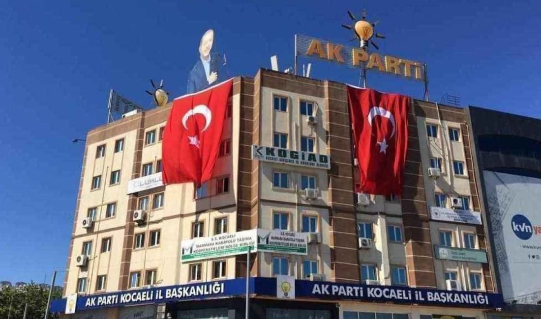 Kocaeli siyasetinde bugün önemli bir dönüm noktası yaşanıyor. Ak Parti