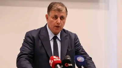 İzmir Büyükşehir Belediye Başkanı Cemil Tugay, "Mutlak Butlan CHP'si bu