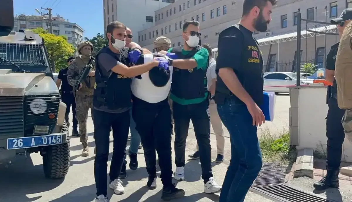 Canlı yayında 5 kişiyi bıçaklamıştı: Hücresinde ölü bulundu
