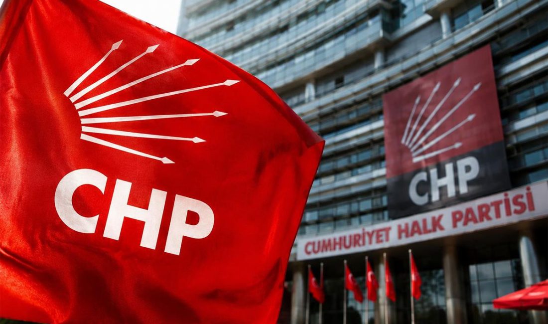 Cumhuriyet Halk Partisi'nde mahkeme kararının ardından yaşanan yönetim krizi yeni