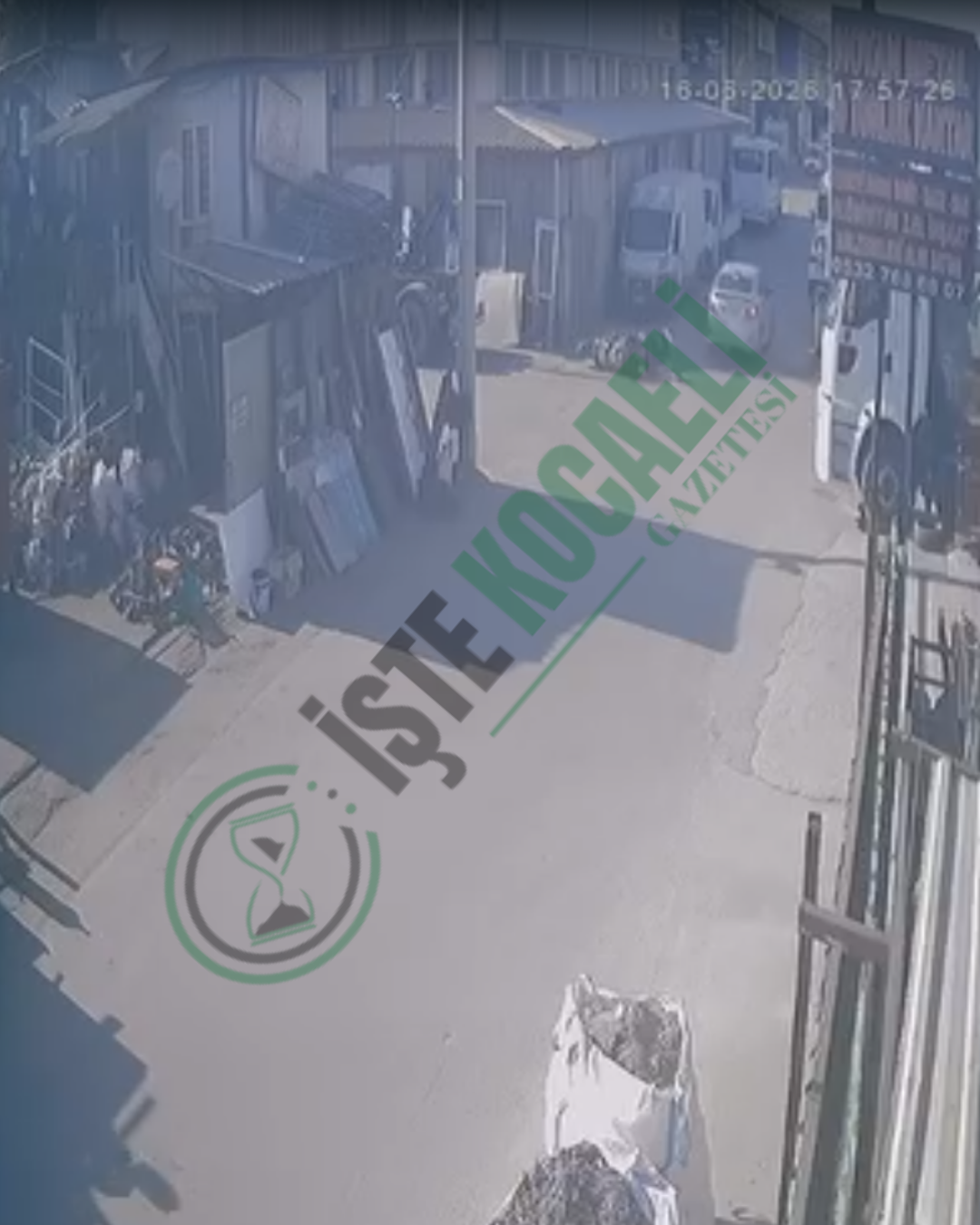 Sürekli kaza yaşanan sokakta tepki yükseldi!