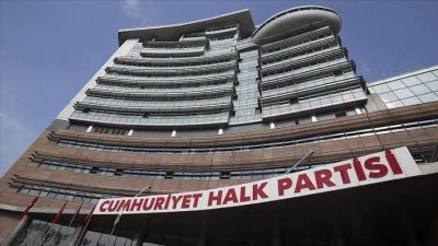 Ana muhalefet partisinde siyaset kulislerini hareketlendiren son dakika gelişmesi, genel