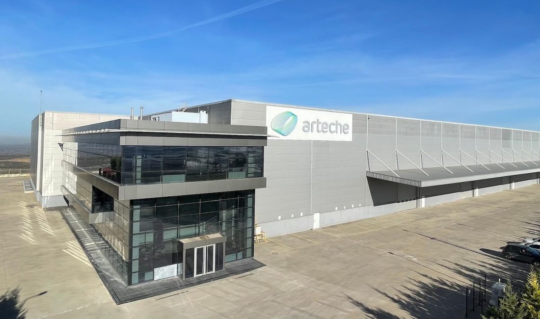 Kocaeli’nin Dilovası ilçesinde kurulu bulunan Arteche fabrikasında, işveren ile sendika
