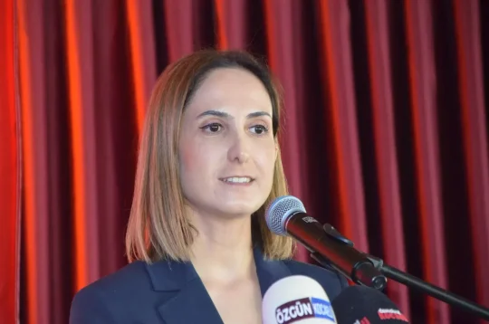 Kocaeli Yükseköğrenim Derneği’nde (KYÖD) heyecanla beklenen genel kurul tamamlandı. Üyeler,