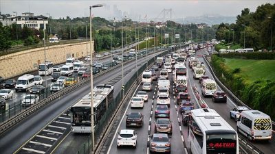 Geçtiğimiz hafta sonu Resmî Gazete’de yayımlanan trafik sigortası tebliği, sektörde