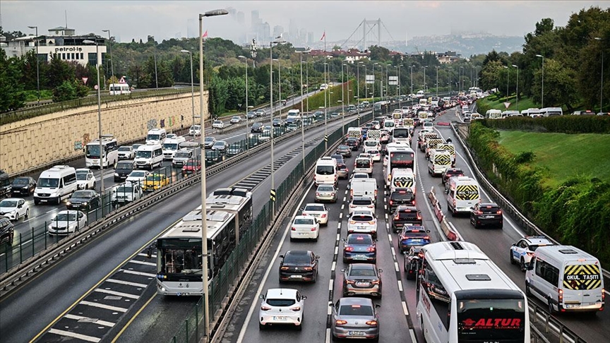 Geçtiğimiz hafta sonu Resmî Gazete’de yayımlanan trafik sigortası tebliği, sektörde