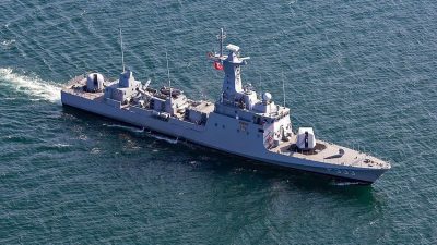 Kocaeli Valiliği, İzmit'in kurtuluş etkinlikleri kapsamında TCG Fırtına Hücumbotu'nun bugün