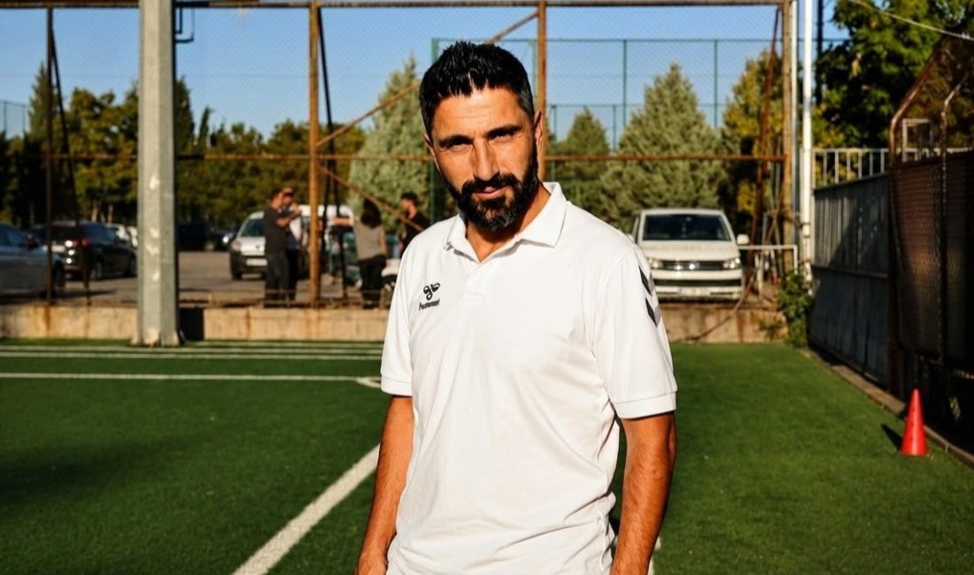 Kocaelispor, kulübün hafızasını yakından tanıyan önemli bir isimle el sıkıştı.