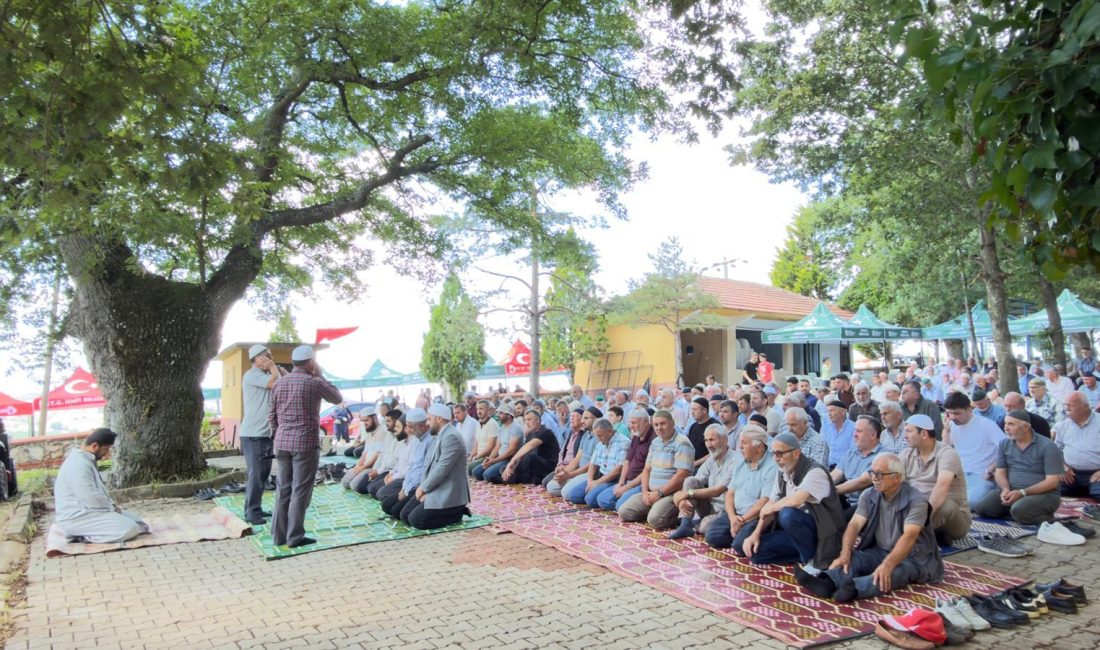 İzmit’e bağlı Kulmahmut Mahallesi, hafta sonu manevi iklimi yüksek, geniş