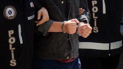 Kocaeli'de dolandırıcılık suçundan hakkında kesinleşmiş 5 yıl hapis cezasıyla aranan