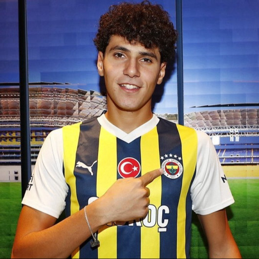 Fenerbahçeli ve Beşiktaşlı yıldız oyuncular Kocaelispor forması giyiyor!