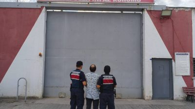 Kocaeli İl Jandarma Komutanlığı ekipleri, aranan şahısların yakalanmasına yönelik yürüttüğü