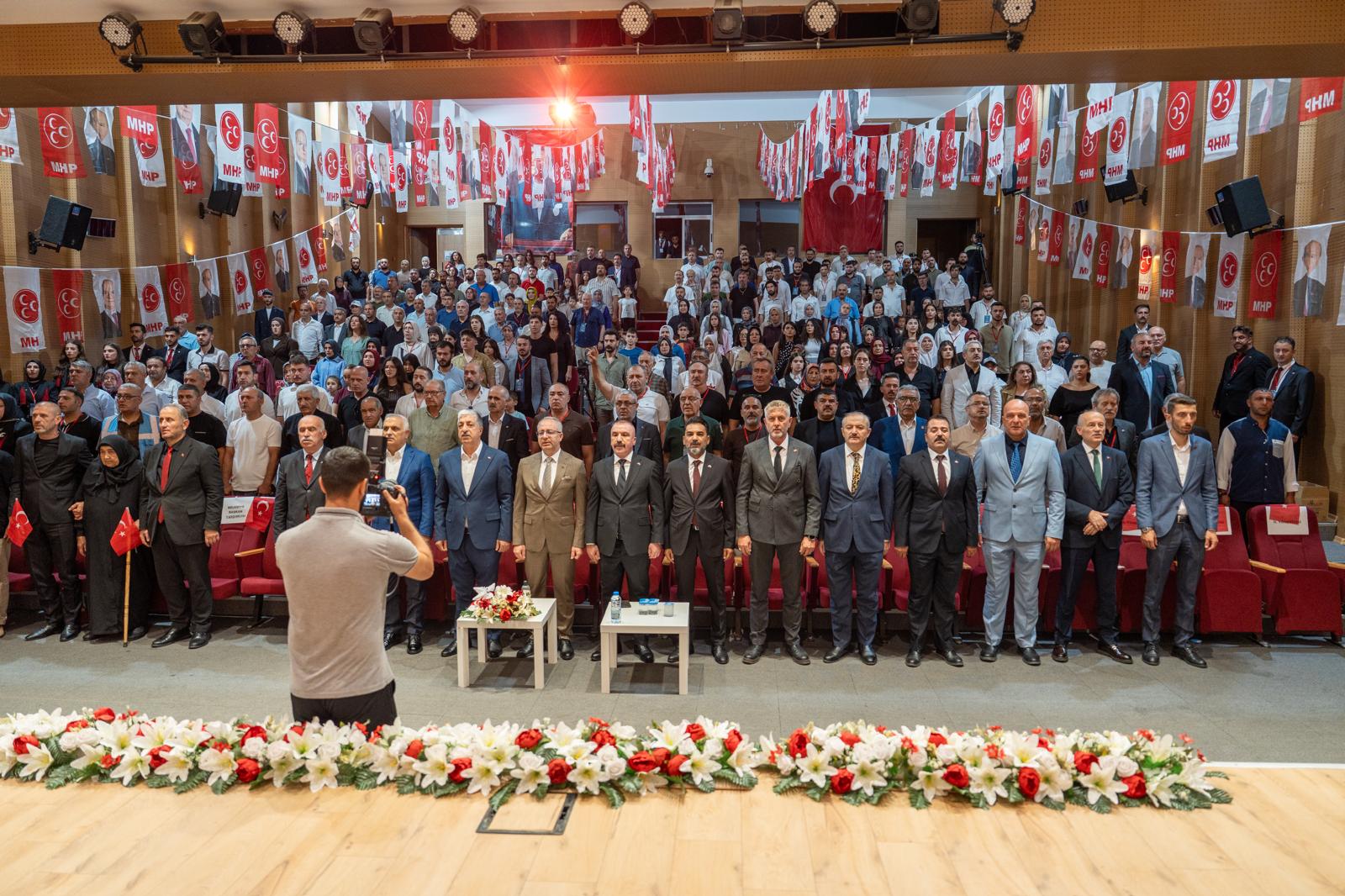 MHP Dilovası 7. Olağan Kongresini Yoğun Katılımla Gerçekleştirdi