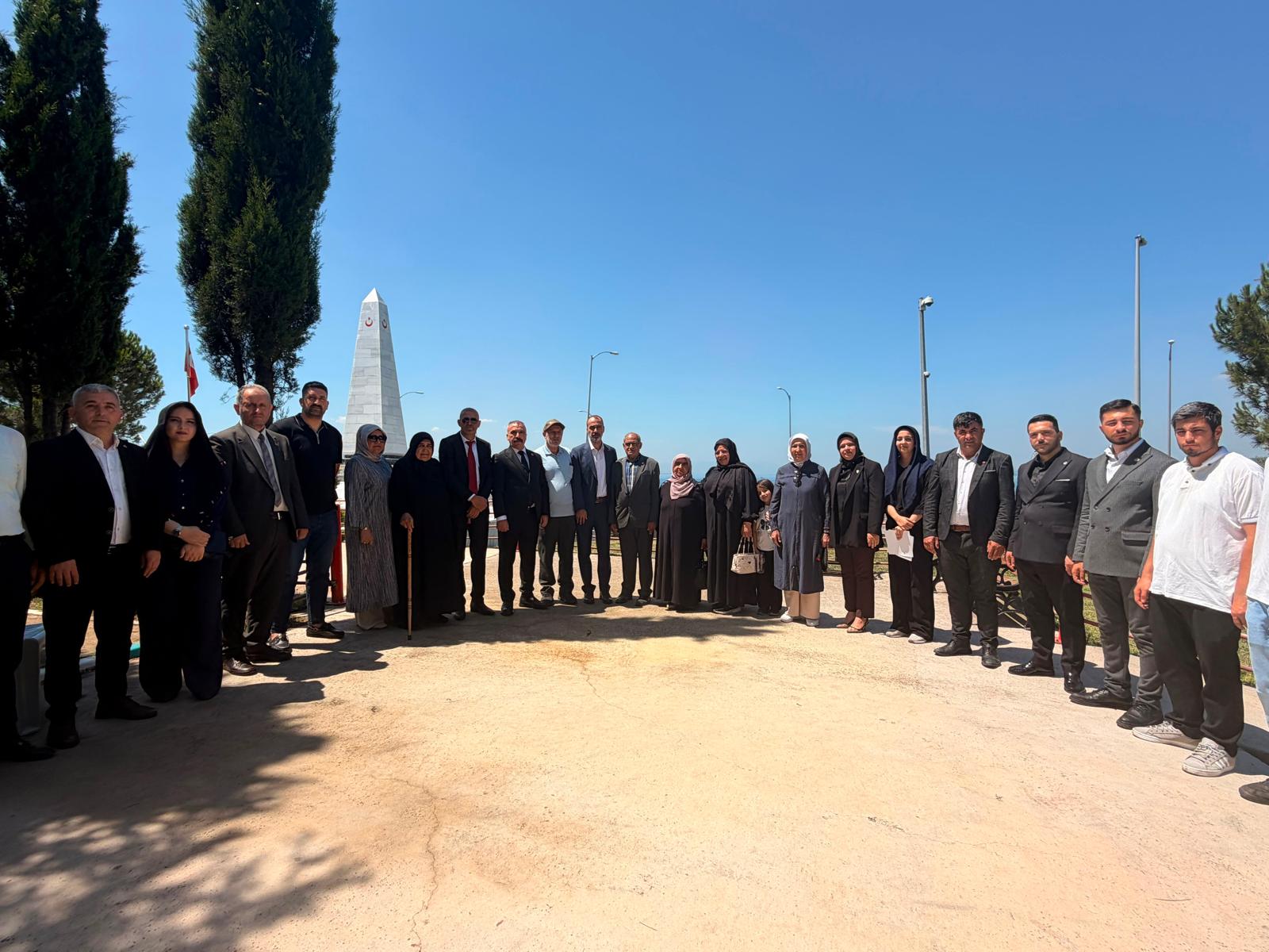 MHP Dilovası Teşkilatı 15 Temmuz Şehitlerini Dualarla Andı