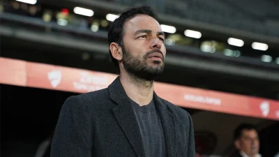 Kocaelispor Teknik Direktörü Selçuk İnan, takımın Düzce Topuk Yaylası’nda sürdürdüğü