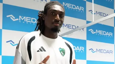 Kocaelispor'un yeni transferi Tanguy Zoukrou, Riva kampında ilk kez konuştu.