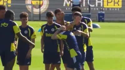 Fenerbahçe forması giyen milli futbolcu Kerem Aktürkoğlu ve eşi Ceren