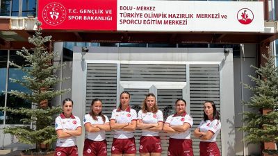 Körfez Gençlerbirliği Spor Kulübü'nün 6 kadın ragbi sporcusu Avrupa'ya yola