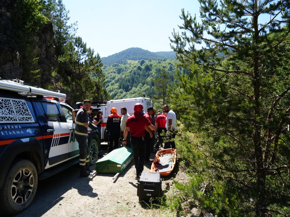 İki Arkadaşın Yolculuğu Faciayla Bitti