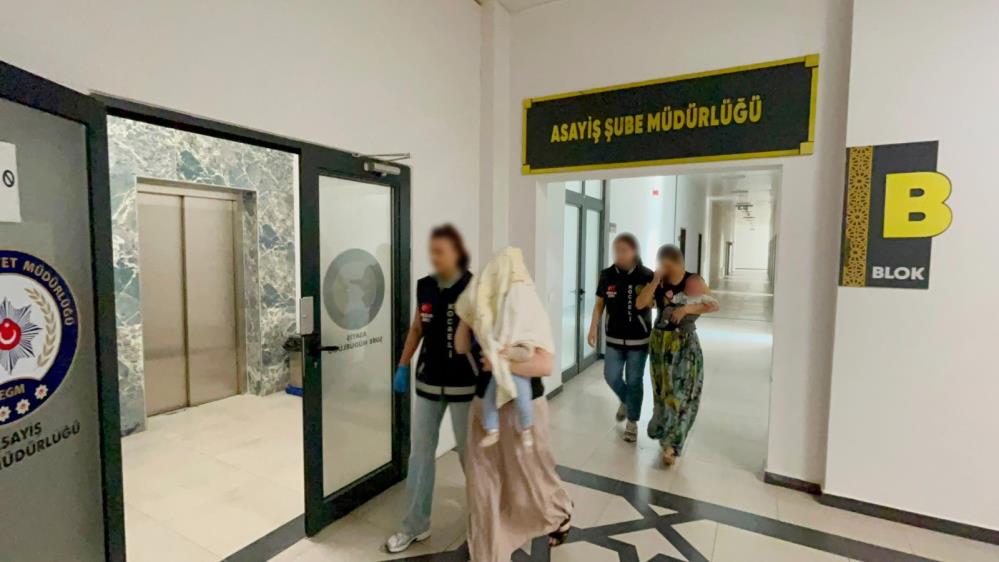 Kocaeli'nin Çayırova ilçesinde yaşanan hırsızlık olayında 1 milyon 600 bin